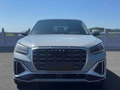 Audi Q2L 35 TFSI Fashion Version - фото 2