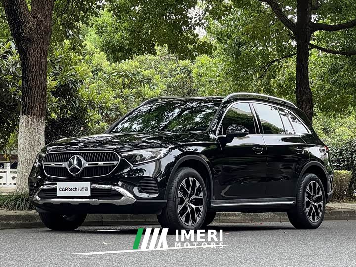 Mercedes-Benz GLC 260 L 4MATIC Version 5 - автомобиль из Китая