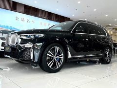 BMW X7 xDrive40i Deluxe VersionM - фото 2