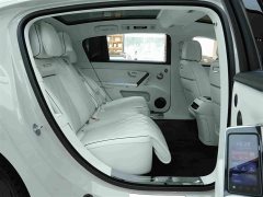 Li Auto S800 EREV Deluxe 5 (896) - фото 14