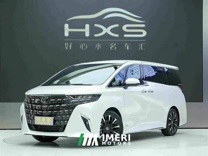 Mercedes-Benz 2.5L Premium Edition - автомобиль из Китая
