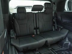 Mercedes-Benz 2.5L Premium Edition - фото 15