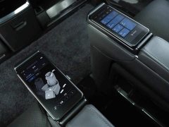 Mercedes-Benz 2.5L Premium Edition - фото 18
