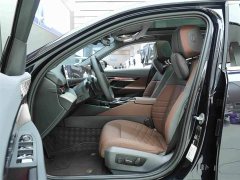 BMW 5 530Li Deluxe Version Luxury - фото 11