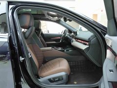 BMW 5 530Li Deluxe Version Luxury - фото 12