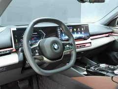 BMW 5 530Li Deluxe Version Luxury - фото 7