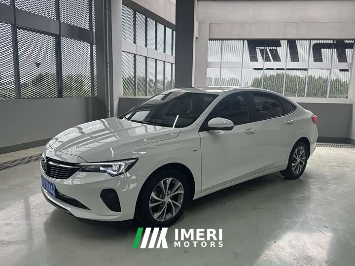 Lynk & Co Valeant Pro 533T Enjoy Edition - автомобиль из Китая