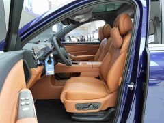 AITO M8 EREV Max Edition 37kWh 6 Edition (192) - фото 12