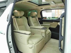 Mercedes-Benz 2.5L Premium Edition - фото 13