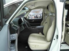 Mercedes-Benz 2.5L Edition - фото 11