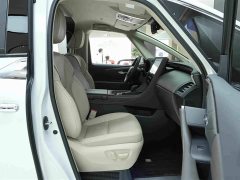 Mercedes-Benz 2.5L Edition - фото 12