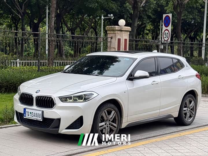 BMW X2 sDrive25i VersionM