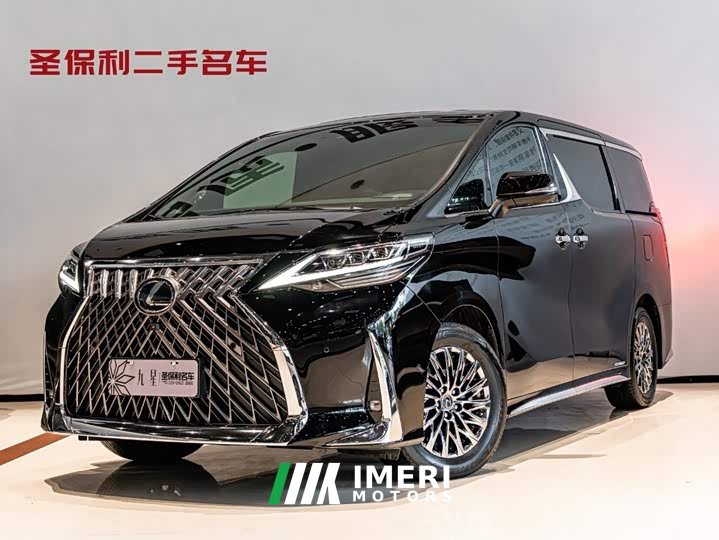 Lexus LM 300h Edition