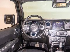 Audi 2.0T 4xe - фото 10