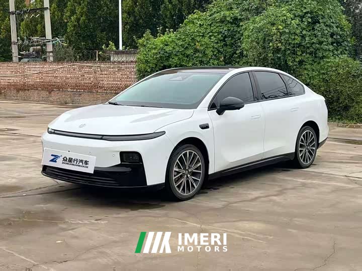 Leapmotor B01 650 Edition - автомобиль из Китая