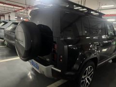 Land Rover 110 3.0T P400 Edition - фото 3