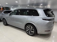 Li Auto L9 Ultra - фото 8