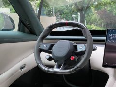 Xiaomi YU7 AWDMax Edition - фото 17