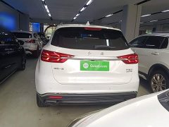 FAW HS5 2.0T Edition - фото 6