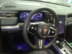 FAW HS7 PHEV 2.0T PHEV AWD Edition 6 - фото 7