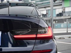 BMW 3 325Li M - фото 10