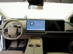 Li Auto i8 Edition - фото 4