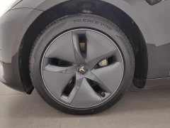 Tesla Model 3 Standard Range Edition - фото 17