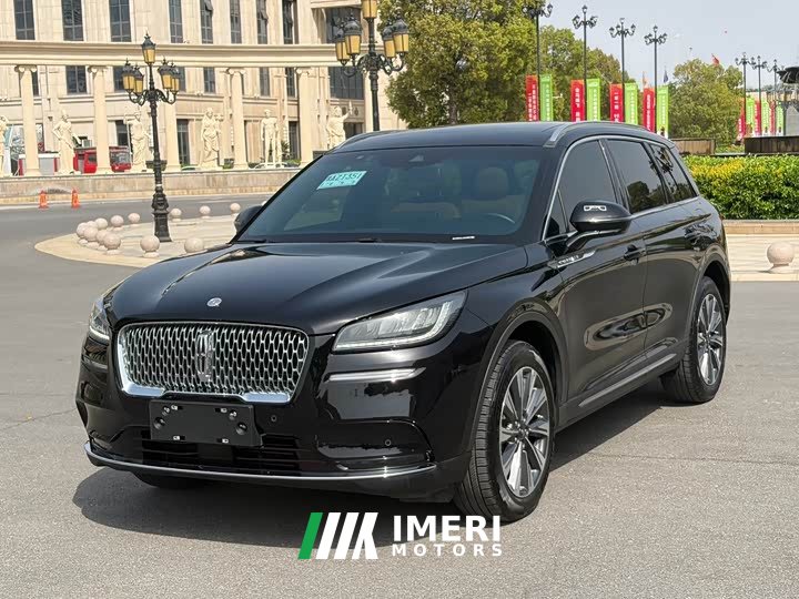 Volvo 2.0T 2WD Edition - автомобиль из Китая