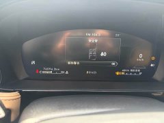 Volvo 2.0T 2WD Edition - фото 11