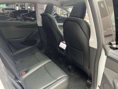 Tesla Model Y Edition - фото 10