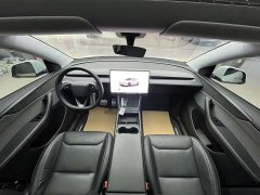 Tesla Model Y Edition - фото 3