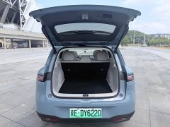 Leapmotor B10 510 Edition - фото 10