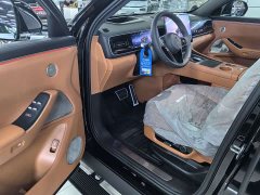 AITO M7 EREV MaxAWD Edition 6(896) - фото 10