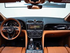 AITO 4.0T V8 - фото 8