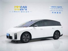 Li Auto i8 Edition - фото 2