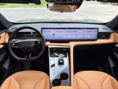 SAIC RX5 1.5T Edition - фото 4