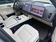 Li Auto L8 Pro - фото 7