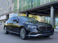 Mercedes-Benz E 300 L Luxury Version - фото 3