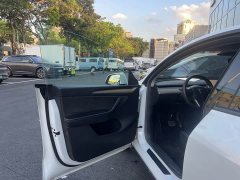 Tesla Model Y 2022 rear-wheel drive version - фото 16