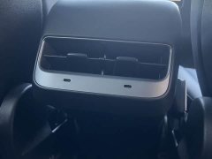 Tesla Model Y 2022 rear-wheel drive version - фото 19