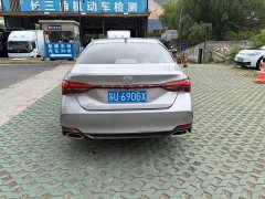 2.0L Luxury Edition - фото 4