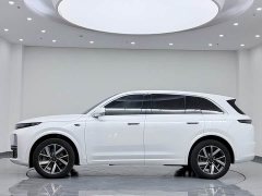 Li Auto L7 Pro - фото 12