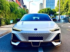 Changan UNI-V 1.5T Edition - фото 2