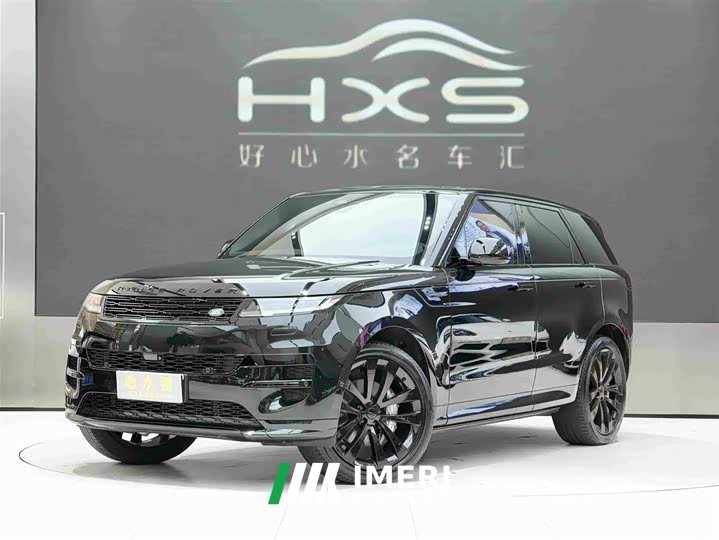 Land Rover 400PS Dynamic SE