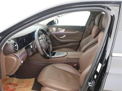 Mercedes-Benz E 300 L Luxury Version - фото 5
