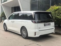 Voyah EV AWDFlagship Edition - фото 3