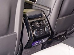 Land Rover P510e Edition - фото 14