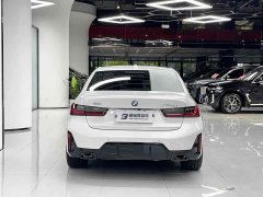 BMW 3 330Li M - фото 11