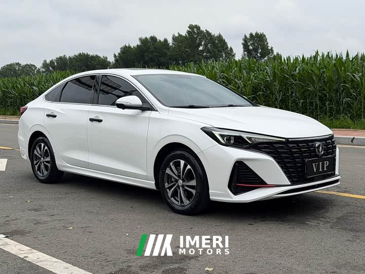 Changan Edition PLUS NE 1.4T GDI DCTPremium Edition - автомобиль из Китая