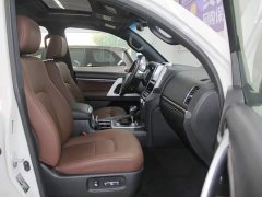 Lexus 5.7L Edition - фото 10
